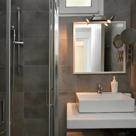 埃菲公寓 4* 德里奥斯