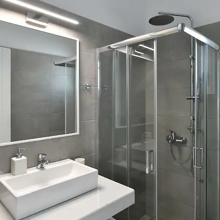 招待所 埃菲公寓